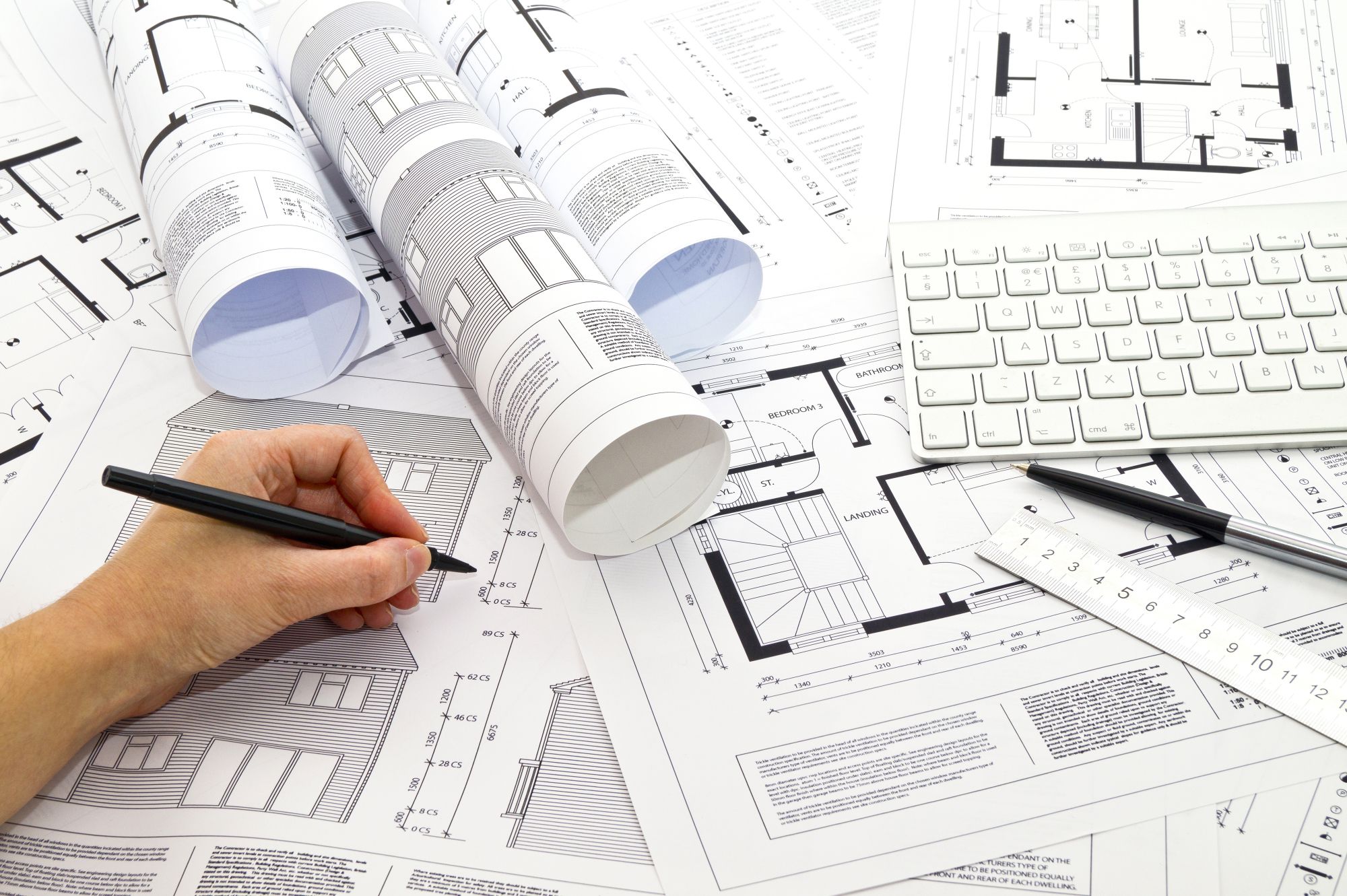 Valoraciones y certificas profesionales. INMOBILIARIA CASA ESTEPONA en Estepona