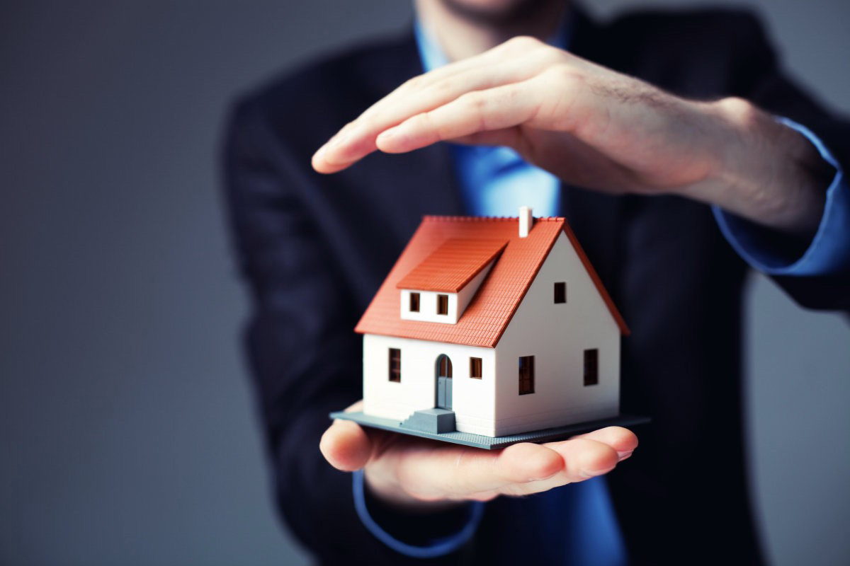 Venda seguro y venda de forma inteligente. CASA ESTEPONA en Estepona