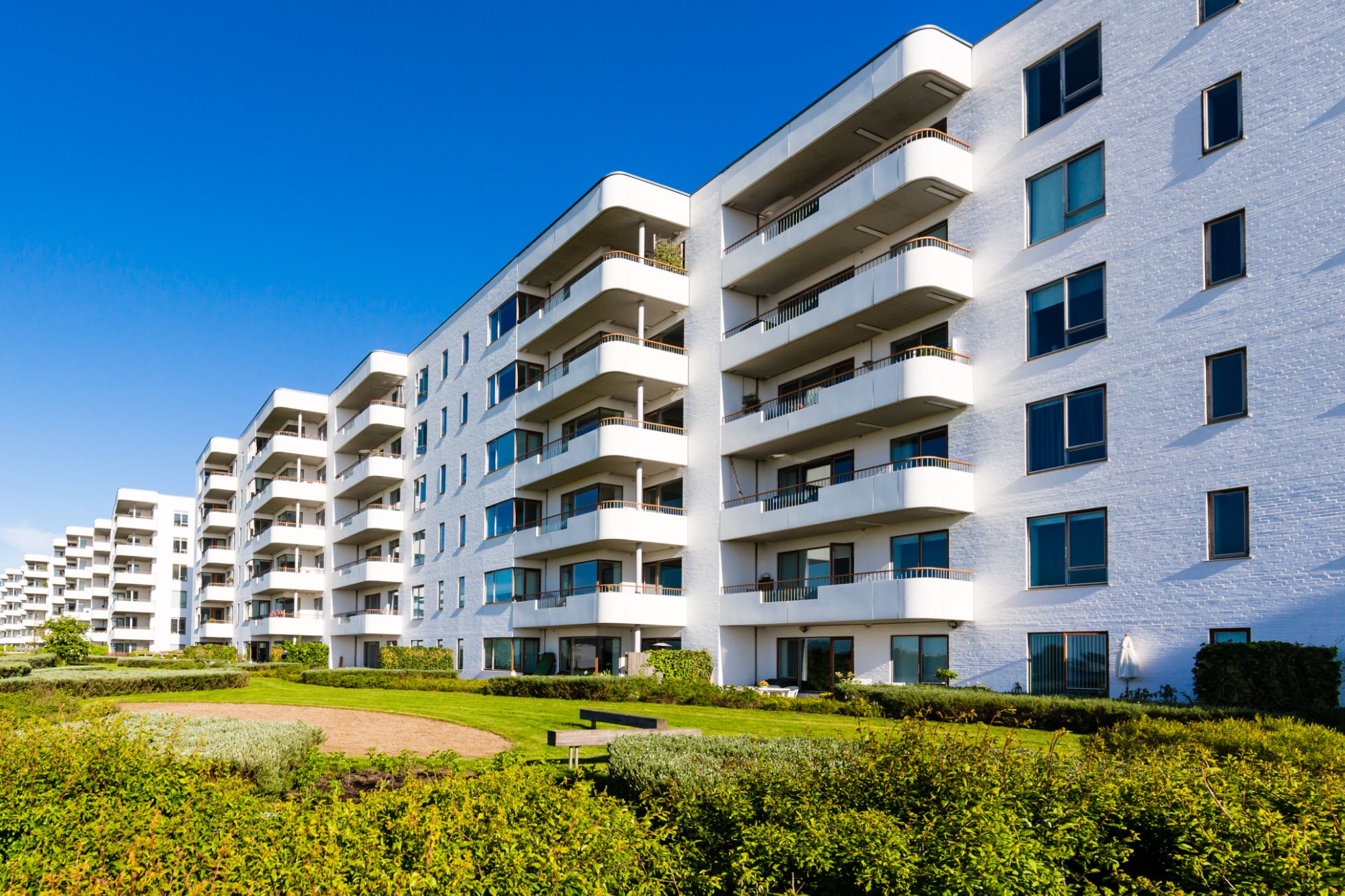 Pisos. INMOBILIARIA CASA ESTEPONA en Estepona