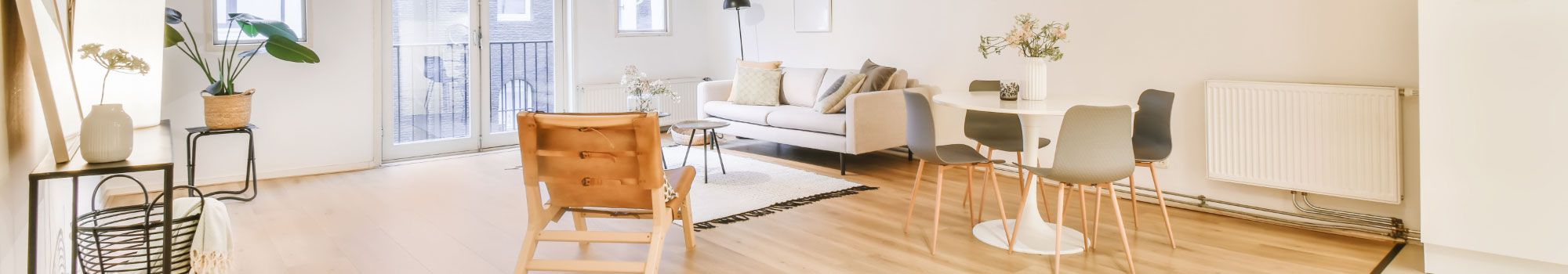 Confíe la venta de su inmueble en Inmobiliaria Casa Estepona. INMOBILIARIA CASA ESTEPONA en Estepona