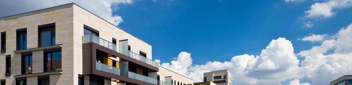 Amplia oferta de pisos en Estepona, Marbella, Sotogrande, Benahavís. INMOBILIARIA CASA ESTEPONA en Estepona